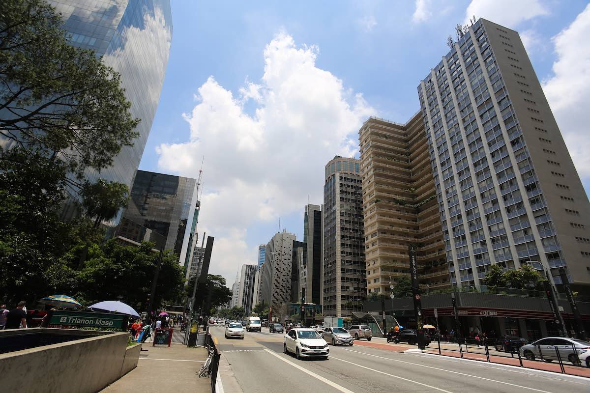 A Avenida Paulista tem 158 prédios