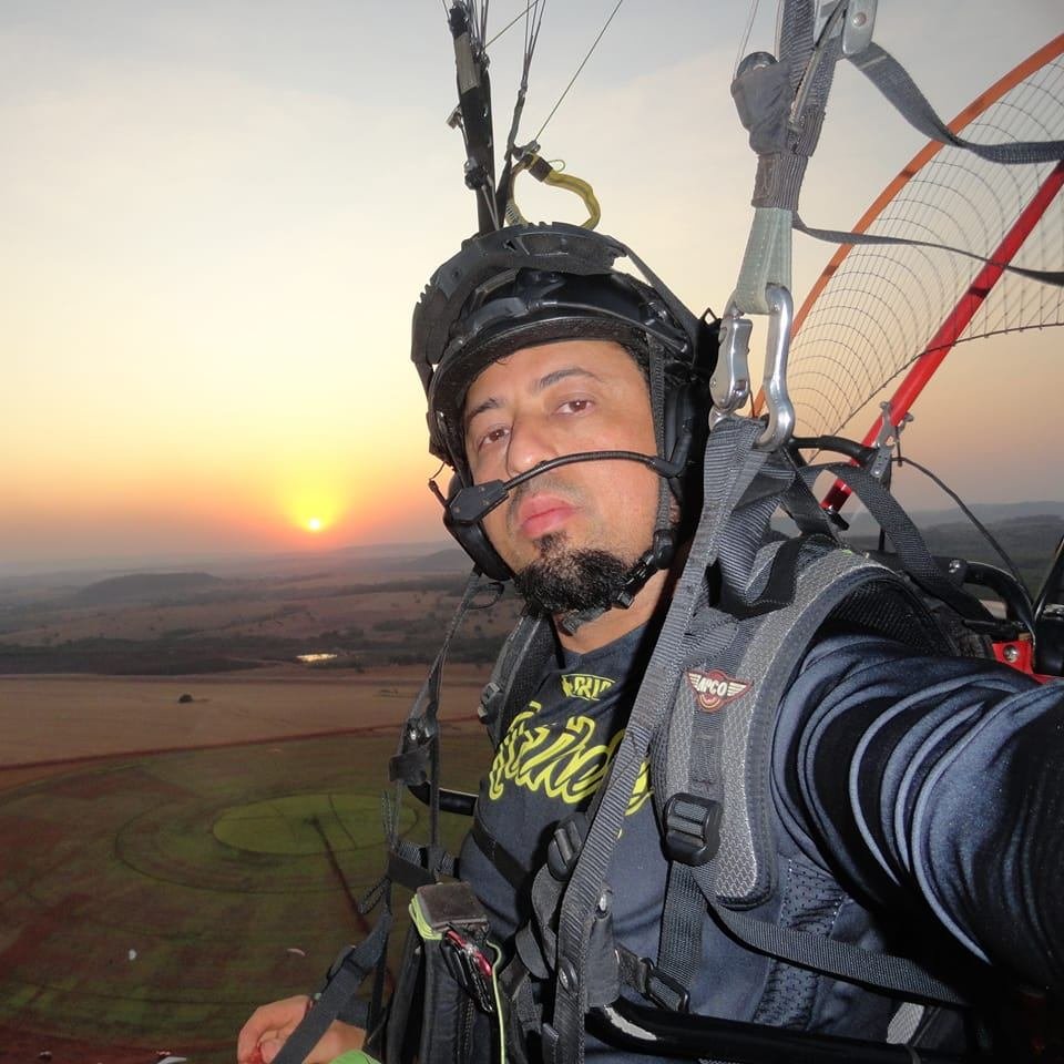 T Cnico De Enfermagem Morre Ap S Cair Com Paramotor No Interior De Sp Metr Poles