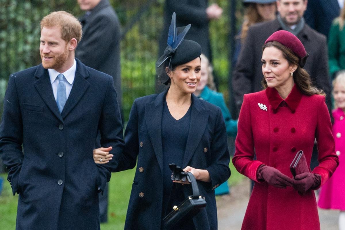 Príncipe Harry e Meghan Markle aconselham jovens membros da