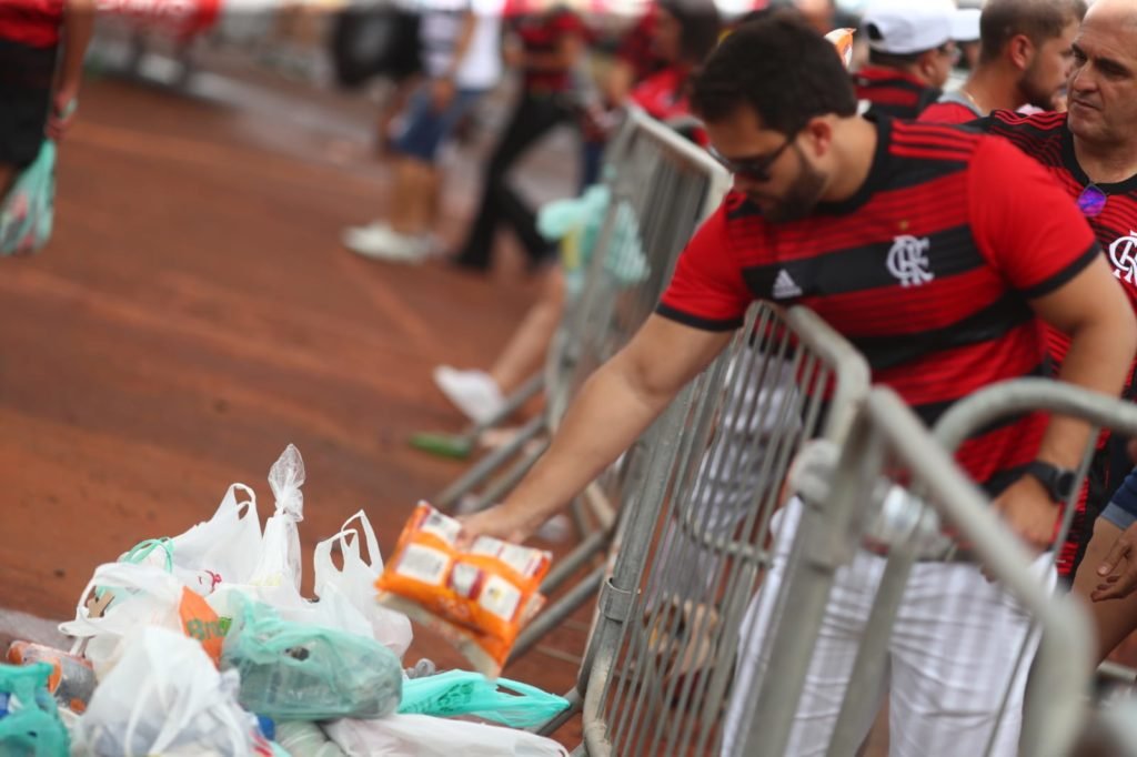 Torcedores do Flamengo na Supercopa em Brasília DF