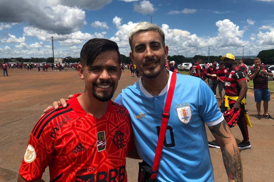 Torcedores enviam Palmeiras ao Mundial com festa e clima de