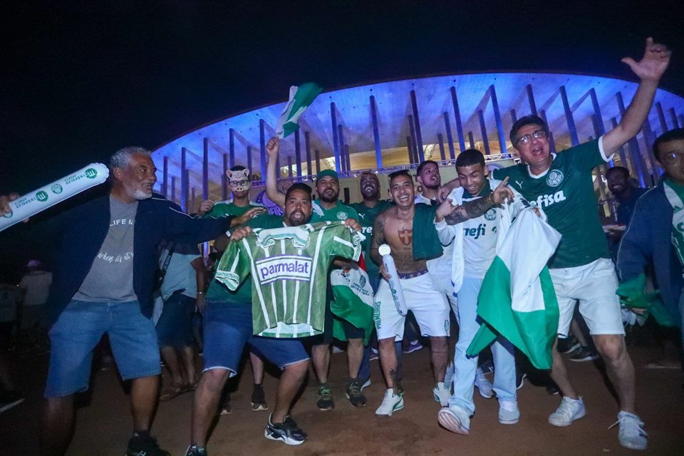 Supercopa: palmeirenses fazem a festa após vitória sobre o Flamengo