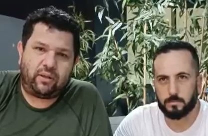 Frame do vídeo em que os bolsonaristas Oswaldo Eustáquio e Rodrigo Gasparin se oferecem para pagar advogados aos golpistas presos