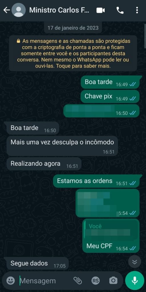 Mensagens no WhatsApp