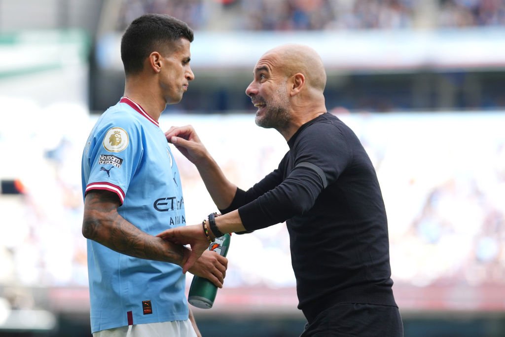 João Cancelo vai jogar no Bayern Munique por empréstimo do