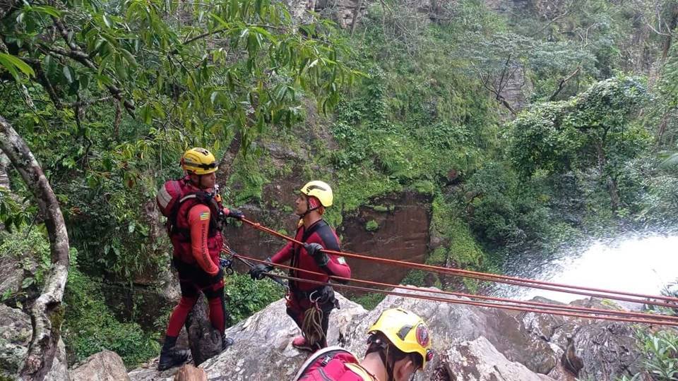 Bombeiros em resgate na Chapada