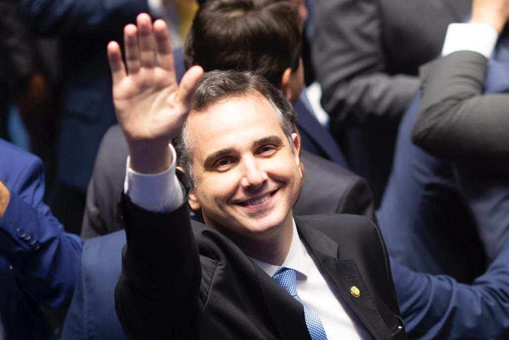 Rodrigo Pacheco é reeleito presidente do Senado Federal - metrópoles