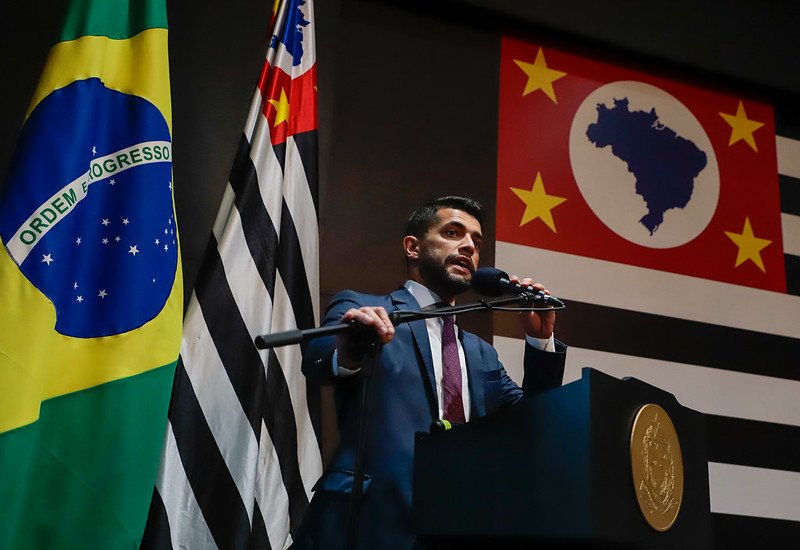 Após lei do canabidiol no SUS, deputado mira aval a cultivo de maconha