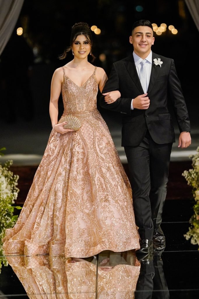 Suhad Shadi e Nasser Shawqi selam o amor em cerimônia luxuosa | Metrópoles
