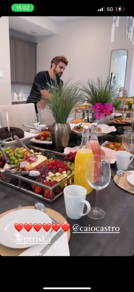 Foto da comida servida no jantar de Caio Castro em Orlando