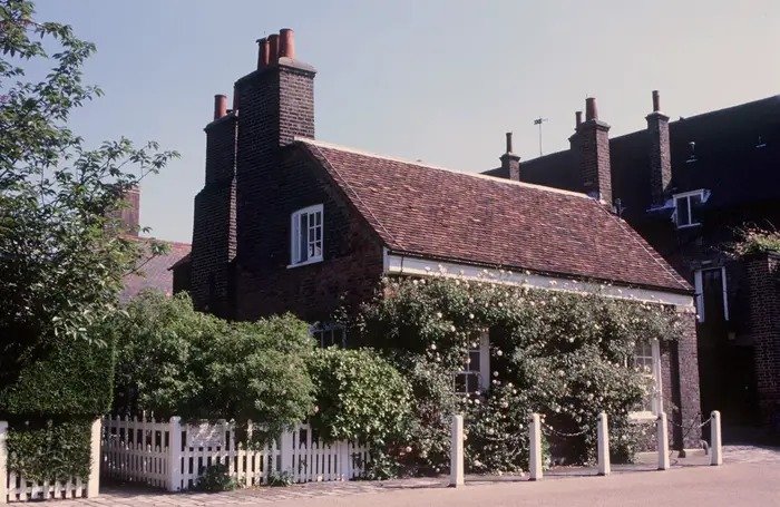 Nottingham Cottage - Metrópoles