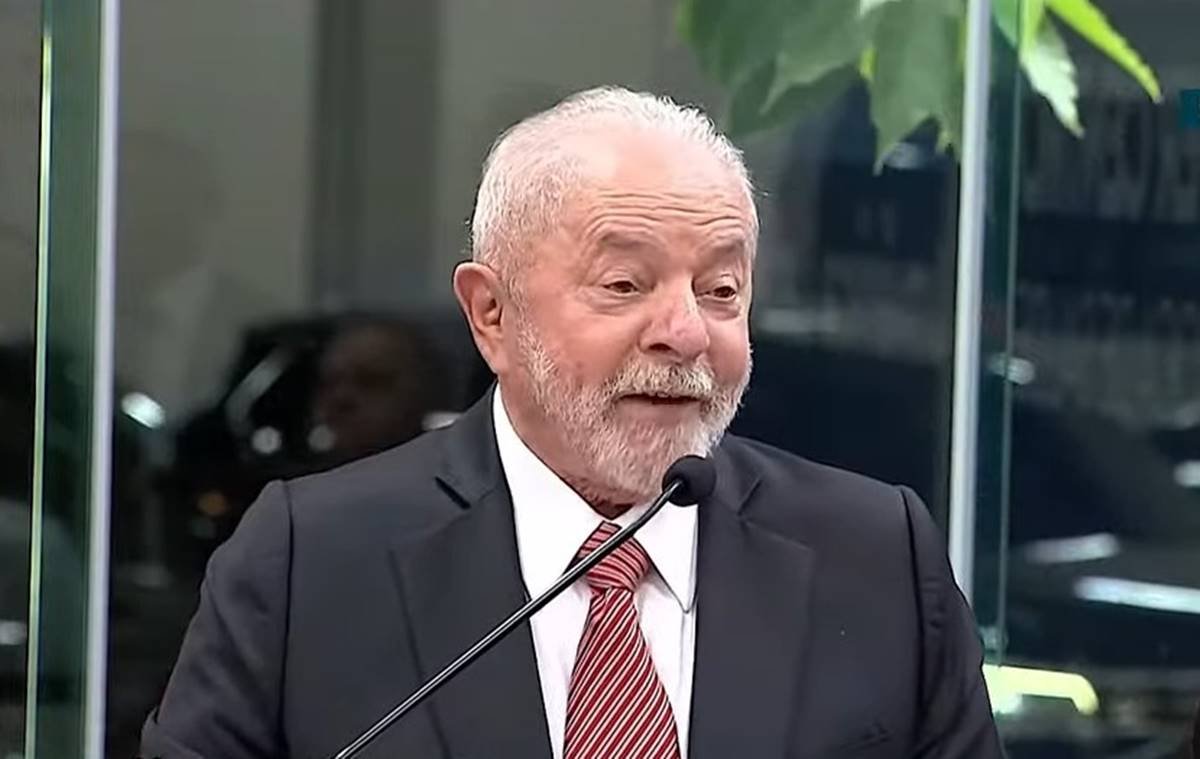 Lula no programa para redução de filas no SUS