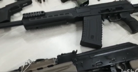 Polícia encontra arsenal de armas em estacionamento em SP