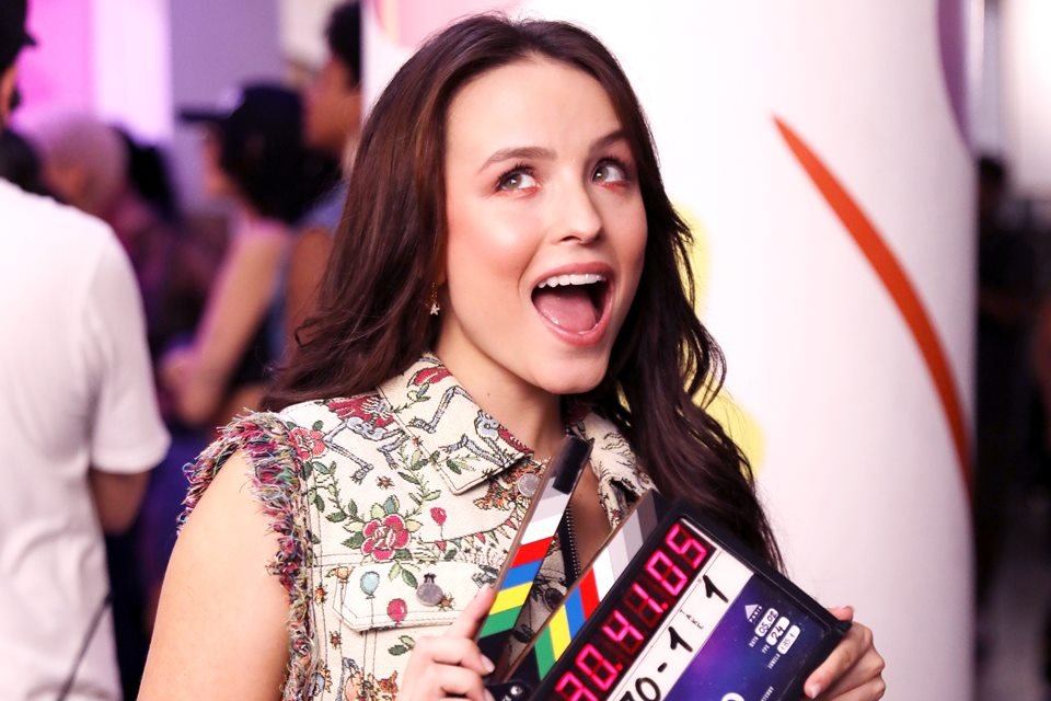 Larissa Manoela estrela novo filme de comédia romântica da Netflix