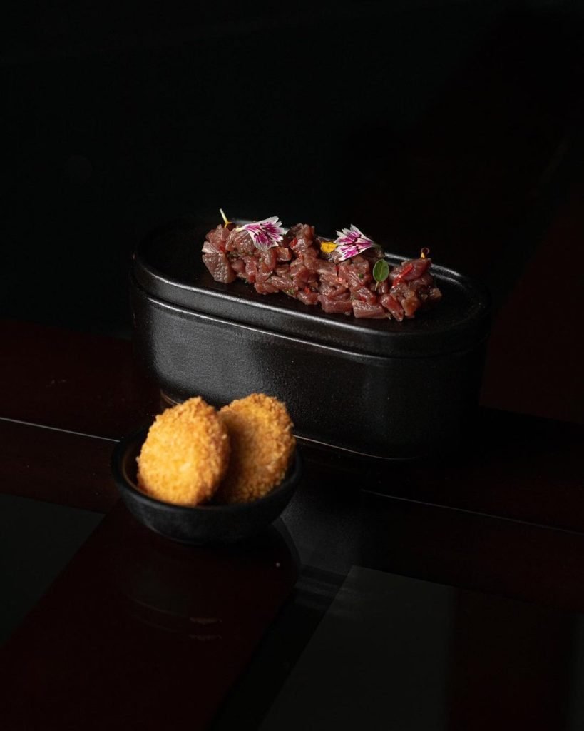 Na imagem, um prato do Saveur Bistrô - Metrópoles