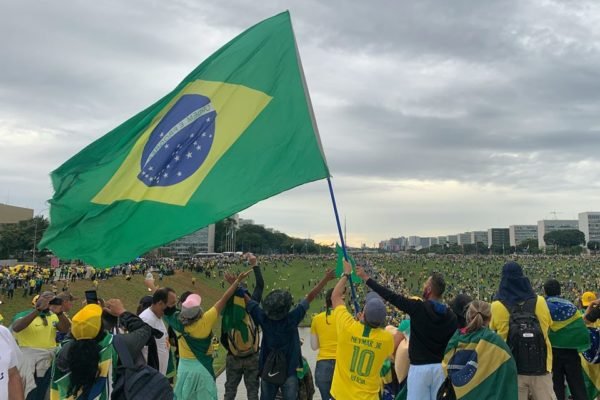 Bolsonaristas Tentam Promover Primeiras Manifestações Pós 81 Metrópoles 4686