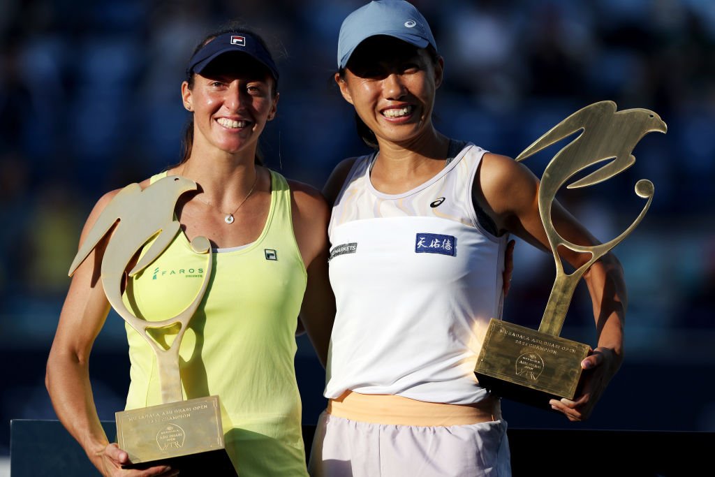 Tenista brasileira Luisa Stefani vence de virada e conquista WTA 500 em Abu  Dhabi