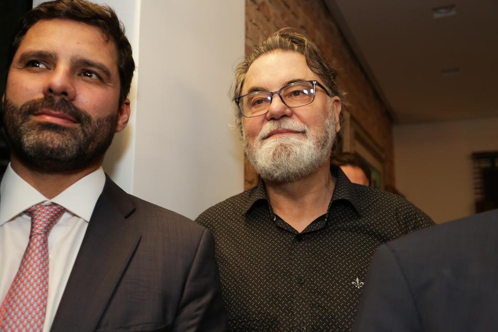 Jantar em São Paulo reúne aliados de Lula, Temer e bolsonaristas