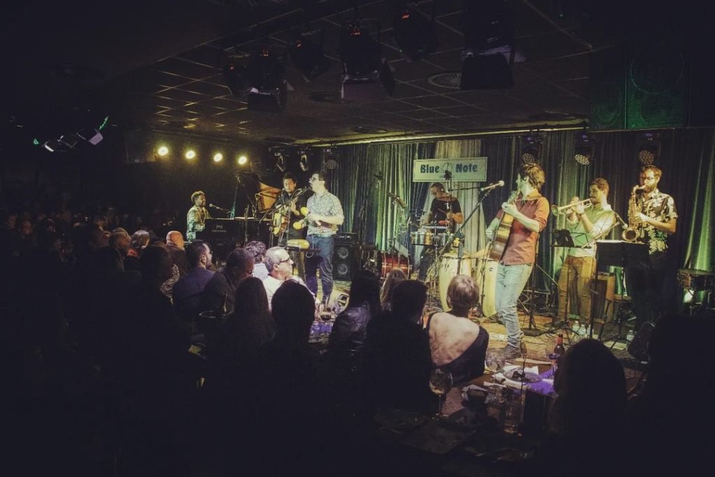 imagem colorida Quimbara