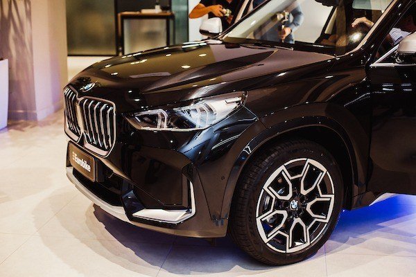 BMW lança novo X1 em três versões