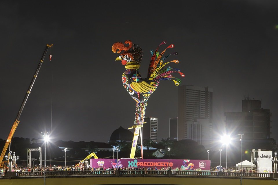 Subida do Galo da Madrugada no Recife vira evento de Carnaval Metrópoles