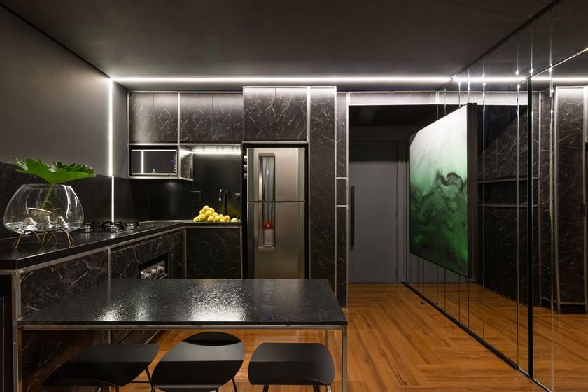 Foto de uma cozinha com hall de entrada