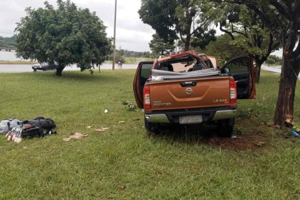 Carro envolvido em acidente em Brasília
