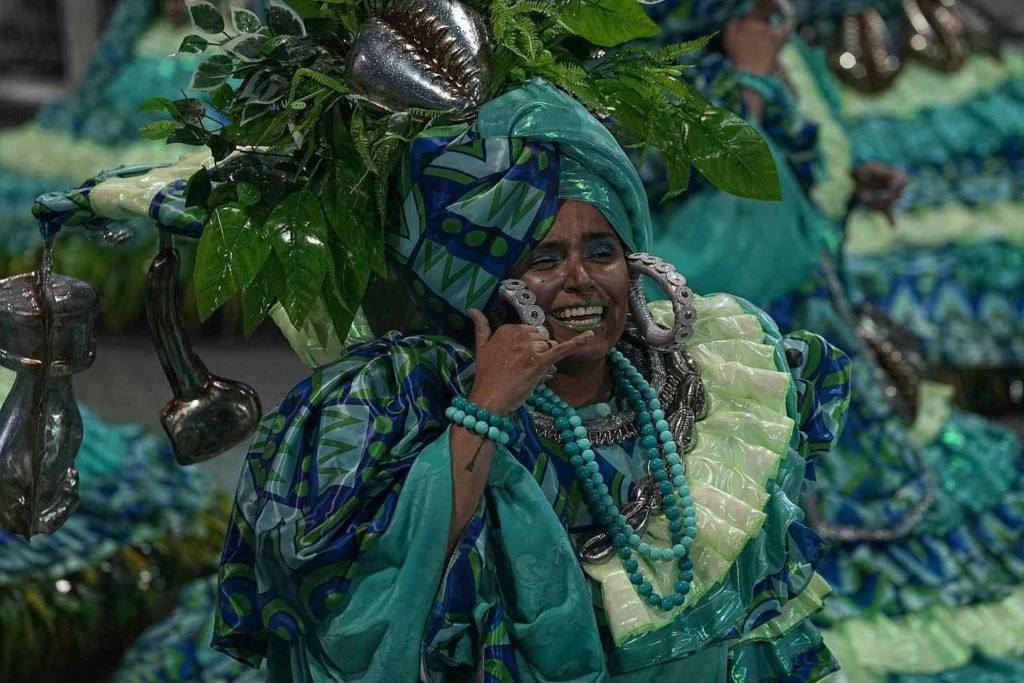 Desfile da Acadêmicos do Tucuruvi no Carnaval 2023 em SP