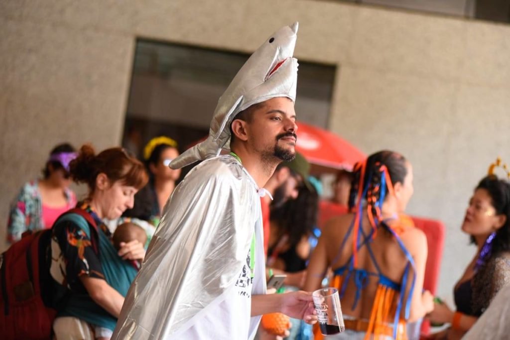 bloco de carnaval - metrópoles