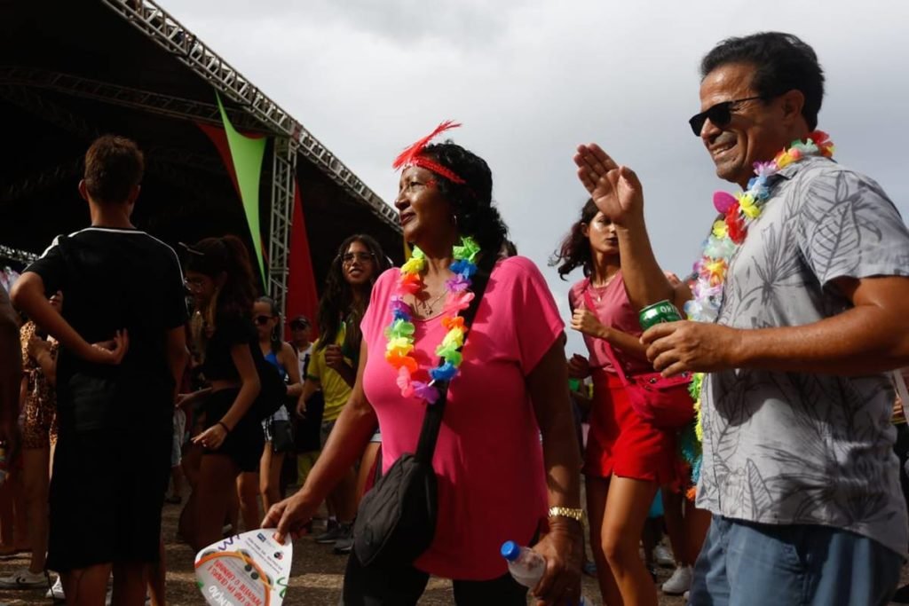 bloco de carnaval - metrópoles
