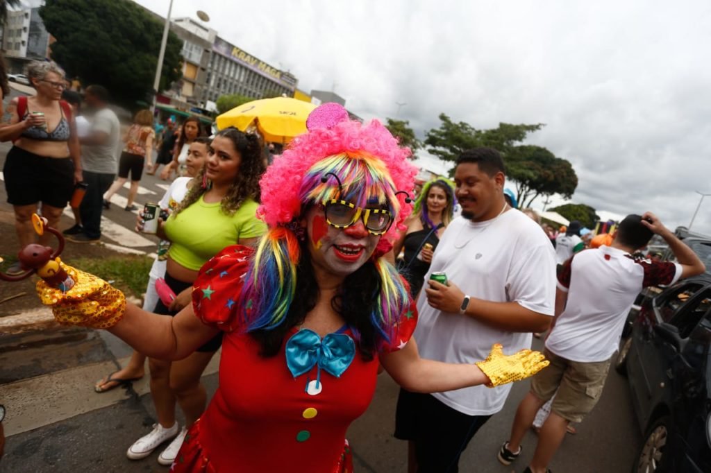 Foto colorida do bloco Pacotão, na asa norte - Metrópoles