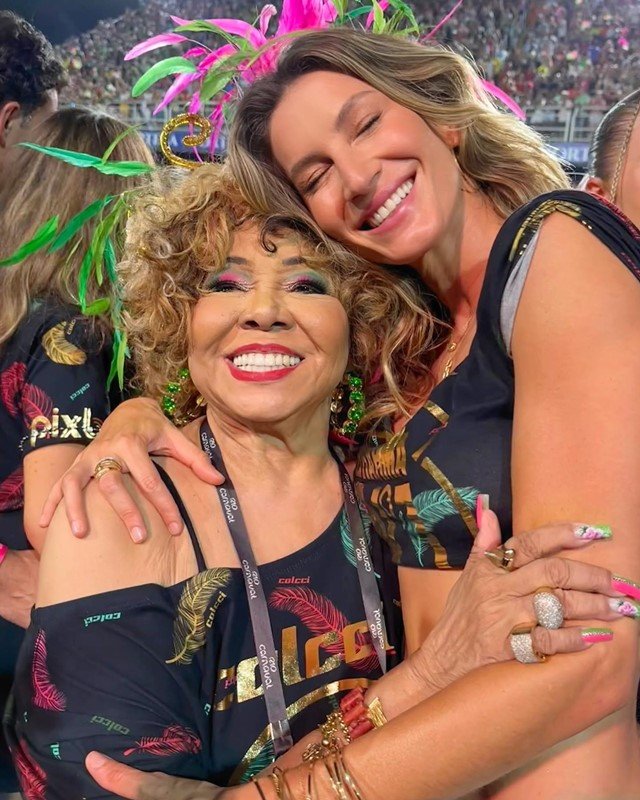 O camarote N°1 recebeu Alcione como musa do Carnaval 2023