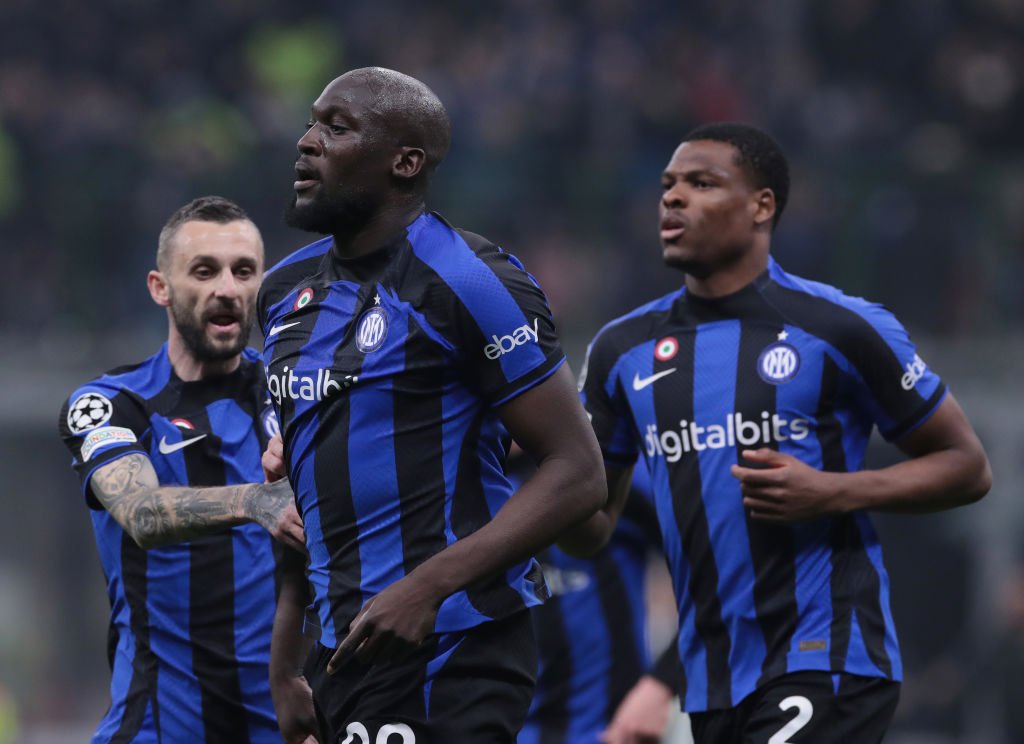 Inter sai na frente e abre vantagem contra o Milan na Champions