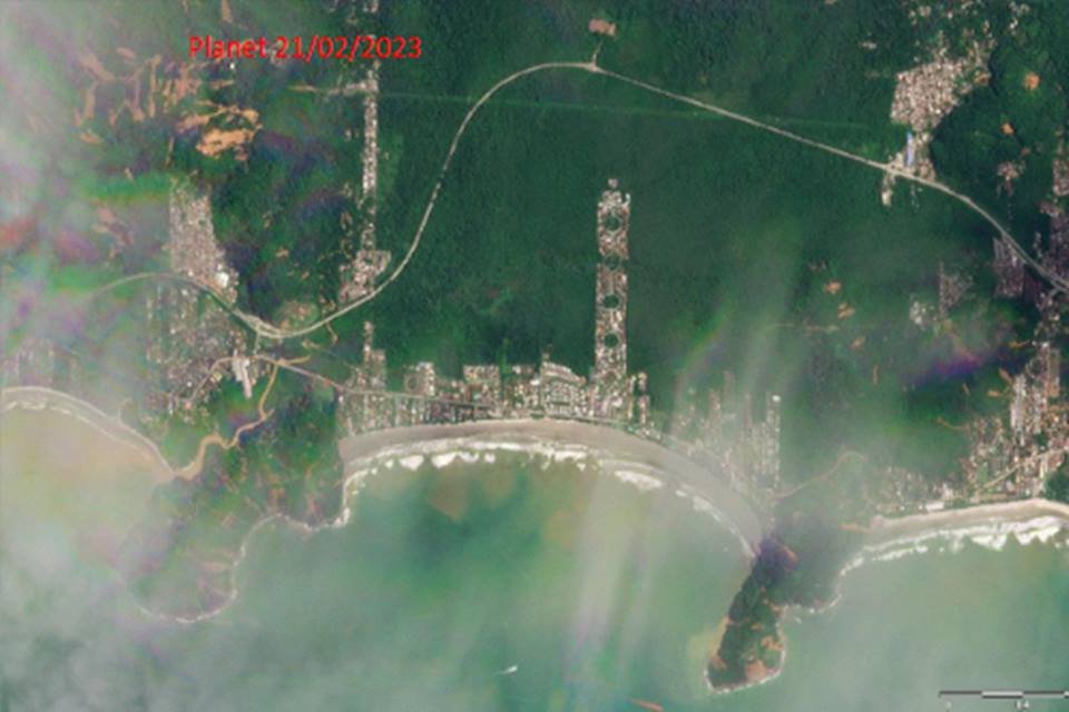 Imagem de satélite mostrando a situação do litoral de São Paulo - Metropoli