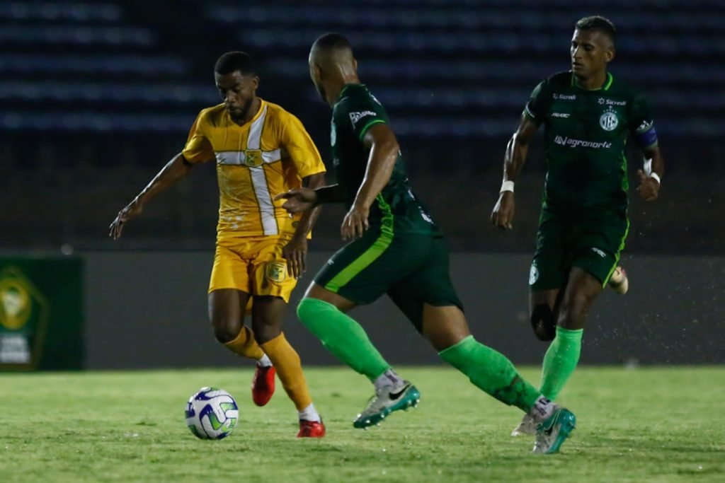 Brasiliense x Tocantinópolis