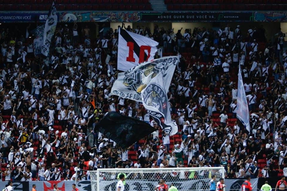 Vasco 3 X 0 Trem AP pela primeira fase da copa do Brasil - Metrópoles