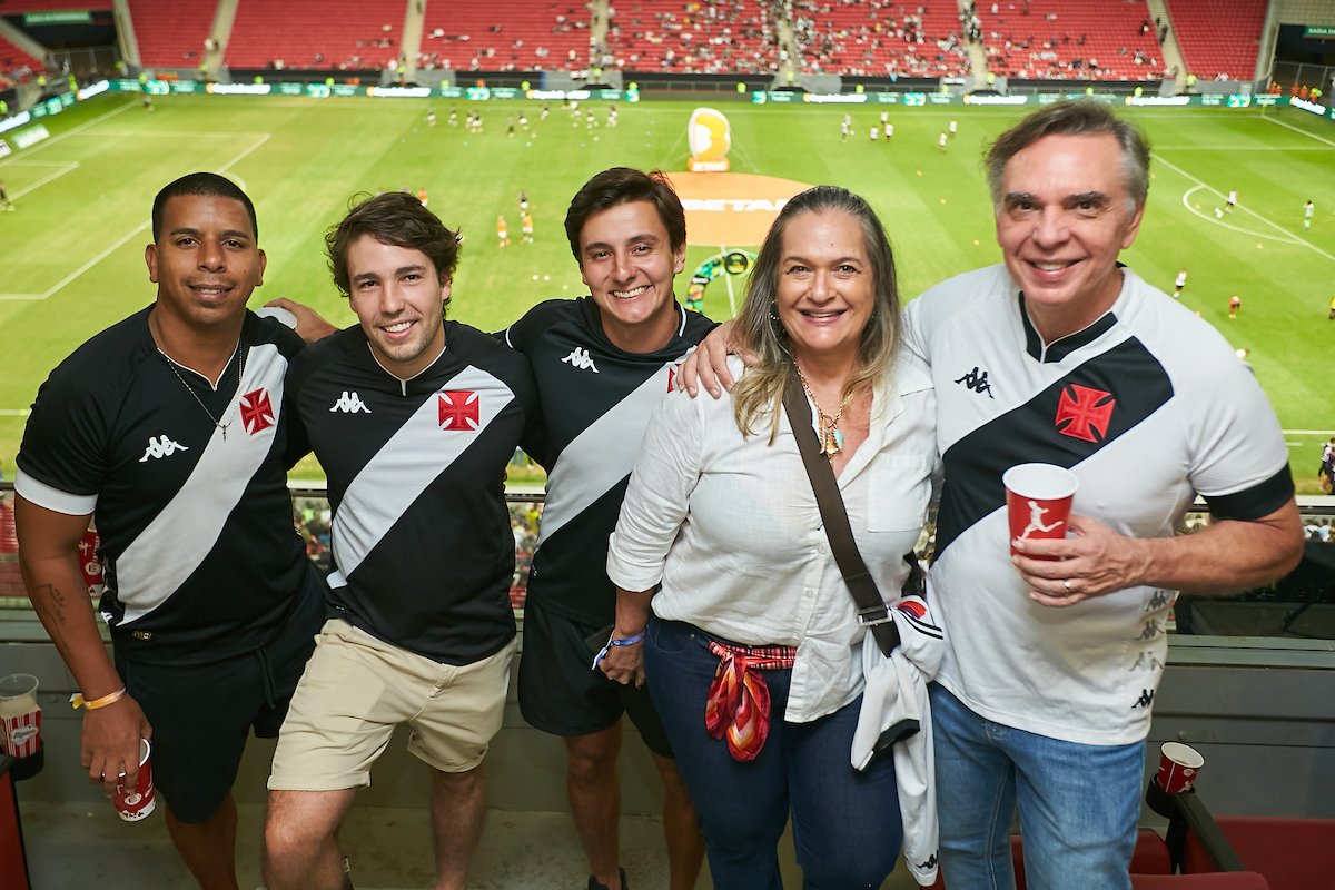 Camarote Metrópoles vibra com goleada do Vasco pela Copa do Brasil