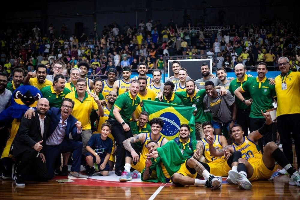 Brasil se clasifica para el Mundial de Baloncesto |  metrópoli