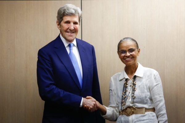 Marina Silva and John Kerry reunion
