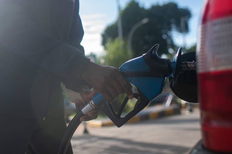 Gasolina sobe no DF