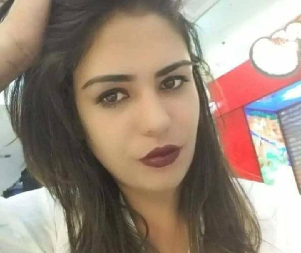 Ex-modelo é morta e carbonizada após emboscada na Grande SP