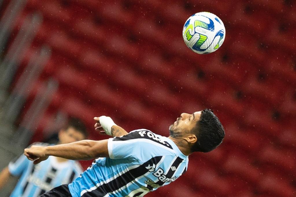 É amanhã! Campinense x Grêmio fazem jogo eliminatório no DF pela Copa do  Brasil