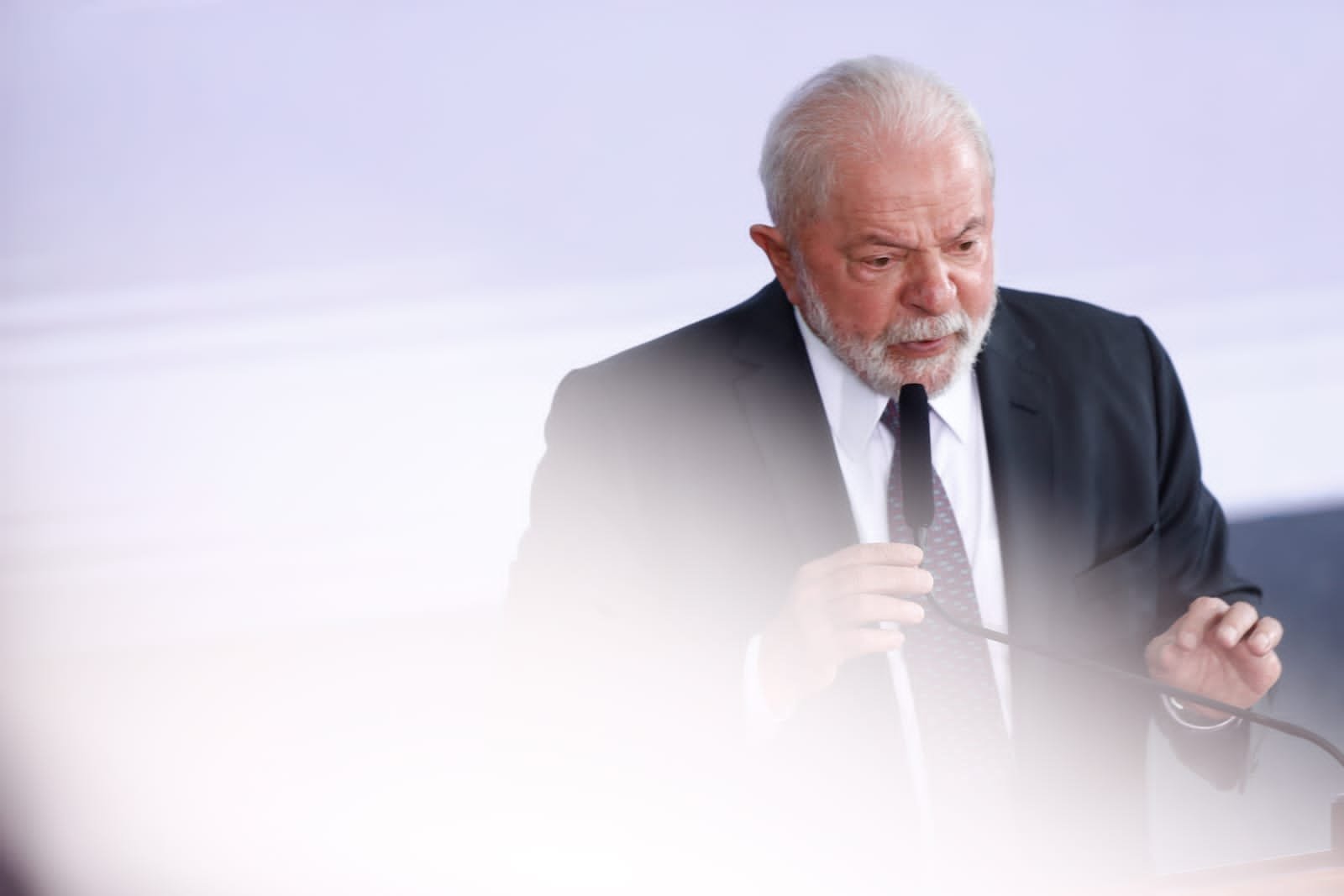 Lula discursa no Planalto