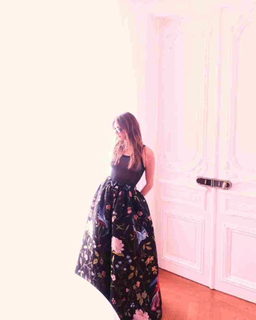 Isis Valverde em Paris