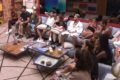 Participantes do BBB23 reunidos na sala do reality - Metrópoles
