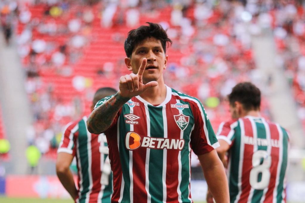Cano pode quebrar recorde pelo Fluminense na Libertadores