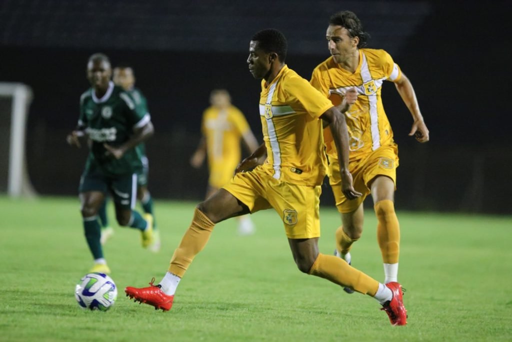 Brasiliense FC x Goiás E.C