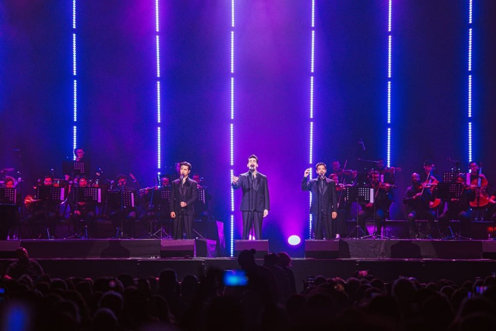 Foto colorida da apresentação do Il Volo em São Paulo - Metrópoles