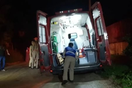 homem-invade-casa-sai-baleado-pr-metropoles