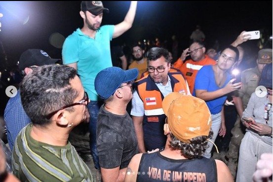 manaus deslizamento